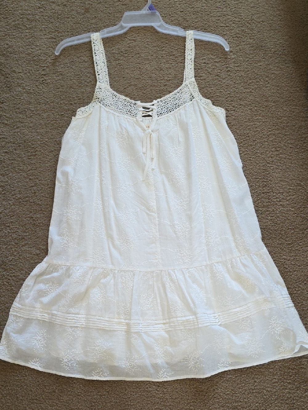 Hem & Thread Cream Eyelet Lace-Trim Mini Sundress Freshly Cleaned!
